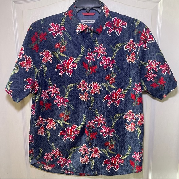 Tommy Bahama Short Sleeve Shirt Men's Medium Cotton Hibiscus Button Up Beach - Picture 1 of 7